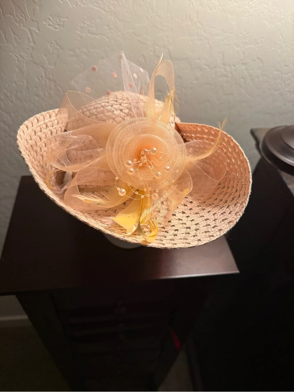 Elegant Peach Straw Fascinator Hat with Floral Trim